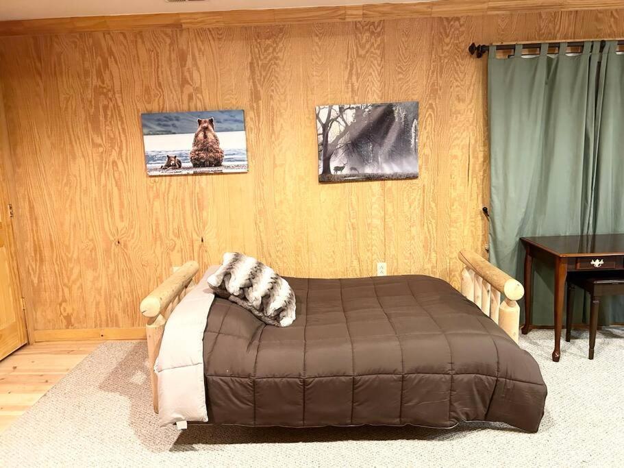 One Of A Kind Rustic Log Cabin Near Bryce Resort - Large Game Room - Fire Pit - Large Deck - Bbq Basye Buitenkant foto